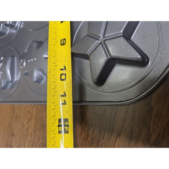 Wilton 12-CAVITY COOKIE PAN ~ 12 Different Christmas designs Dark Non-Stick tS2 - Picture 11 of 12